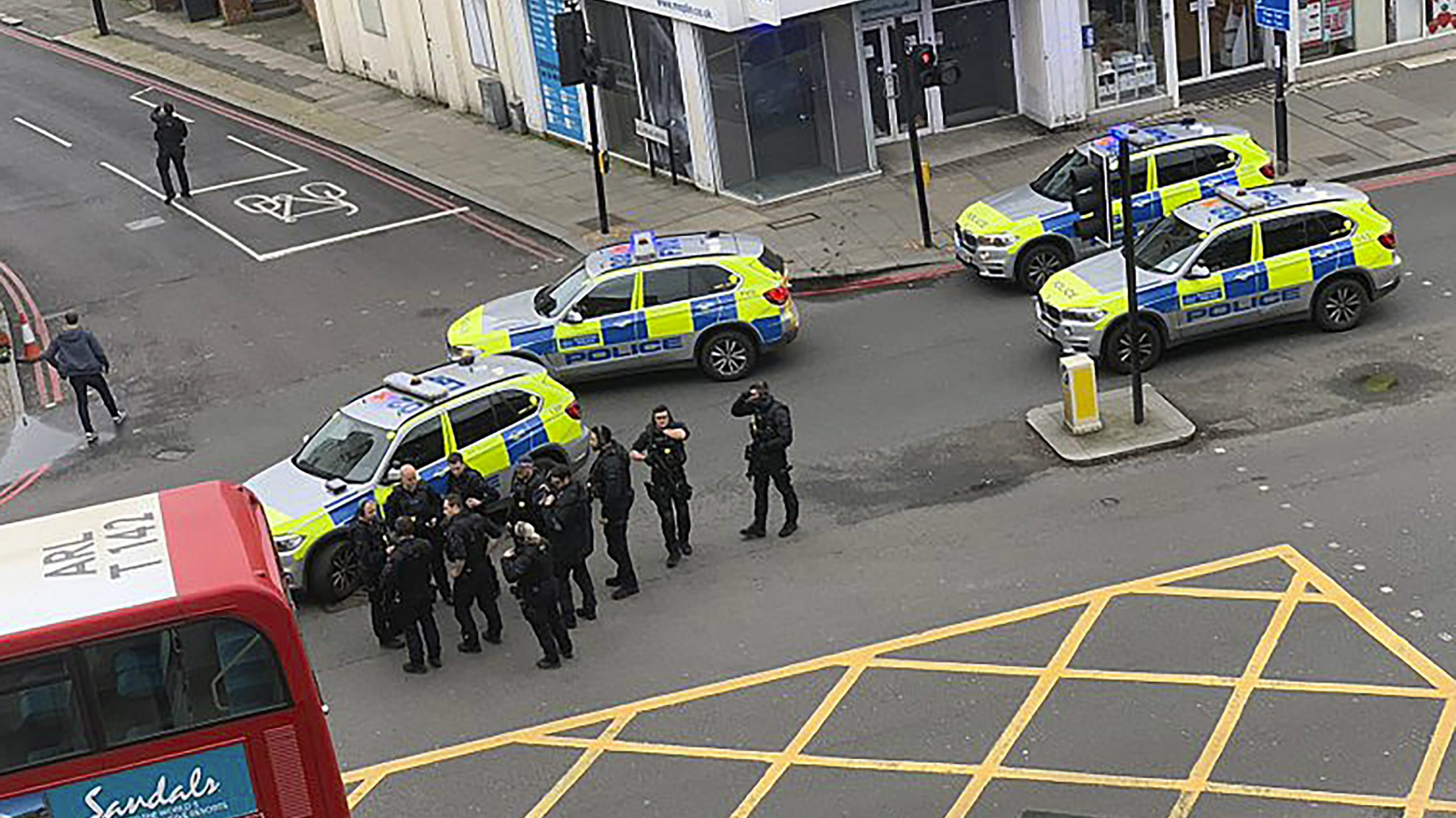 Londonska policija ubila osumnjičenog u incidentu povezanom s terorizmom 1