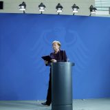 Merkel nazvala rasizam u Nemačkoj otrovom i obećala da će se boriti protiv toga 4