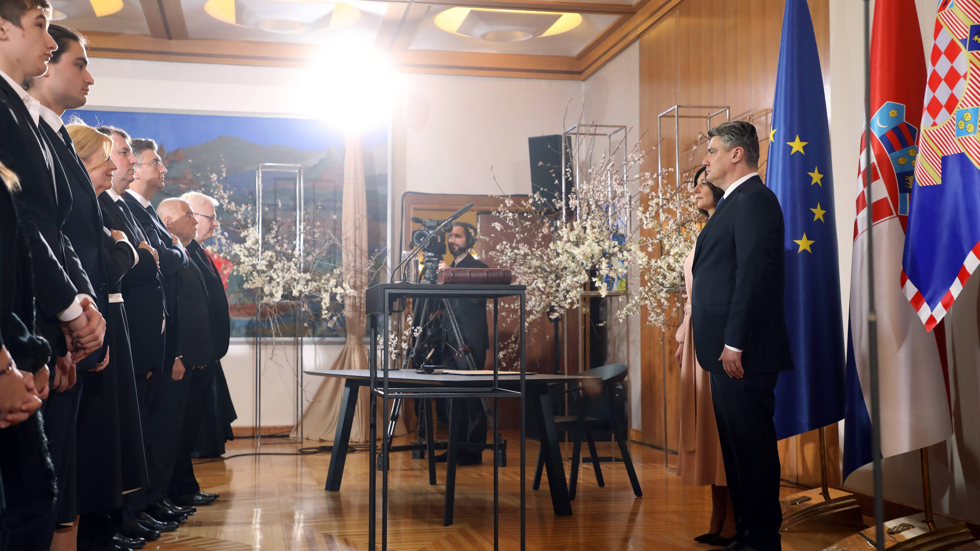 Zoran Milanović položio zakletvu kao novi predsednik Hrvatske (FOTO) 1