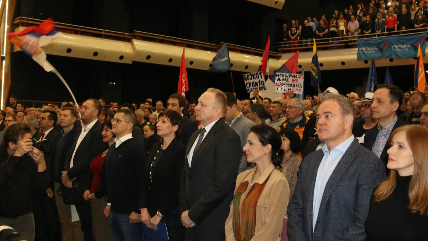 Opozicija počela kampanju bojkota izbora, Đilas kaže da su "poslušali svoj narod" 2