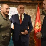 Proslavljeni rukometaš Mladen Rakčević posvetio se vinogradarstvu u rodnom selu 11