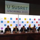 Đurišić: Kukavički je što neke političke stranke očekuju da se građani bore umesto njih 12