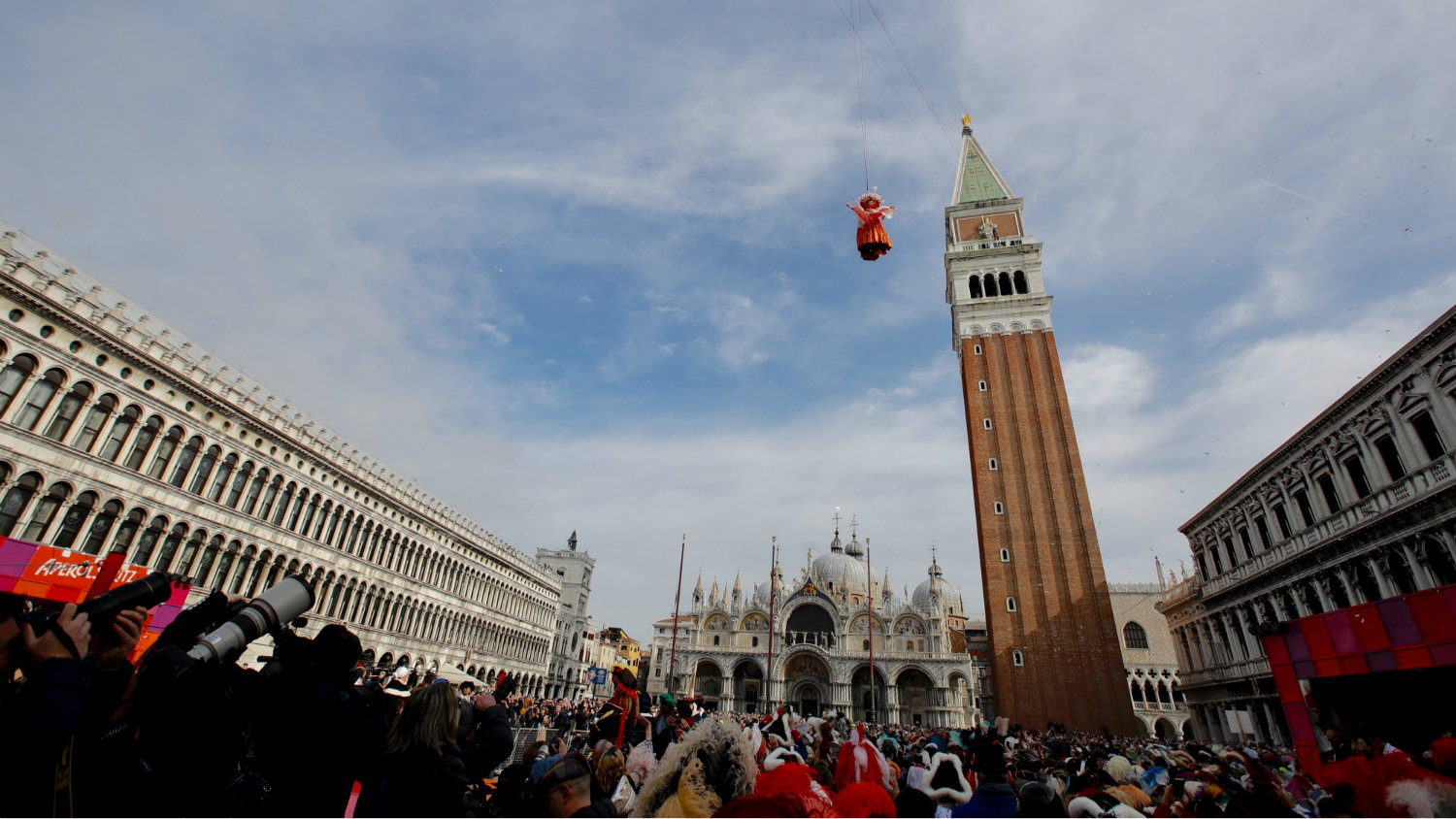 Zbog korona virusa prekinut Karneval u Veneciji 1