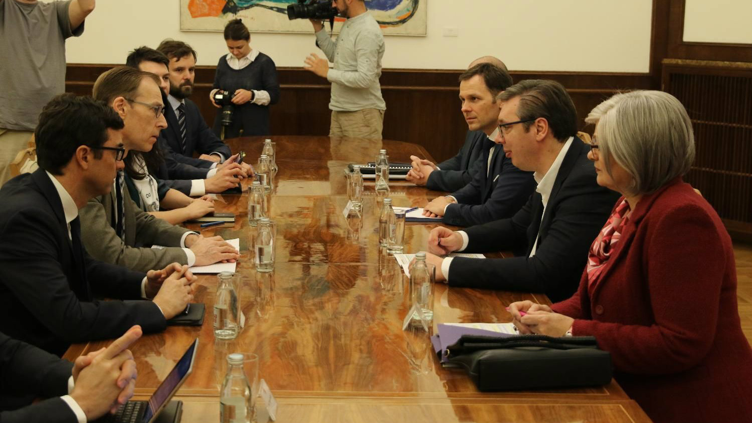 Vučić sa Misijom MMF-a o makroekonomskim kretanjima i reformama u Srbiji 1