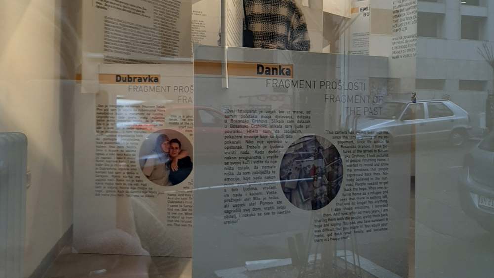 Otvorena izložba "Mir sa ženskim licem" 1