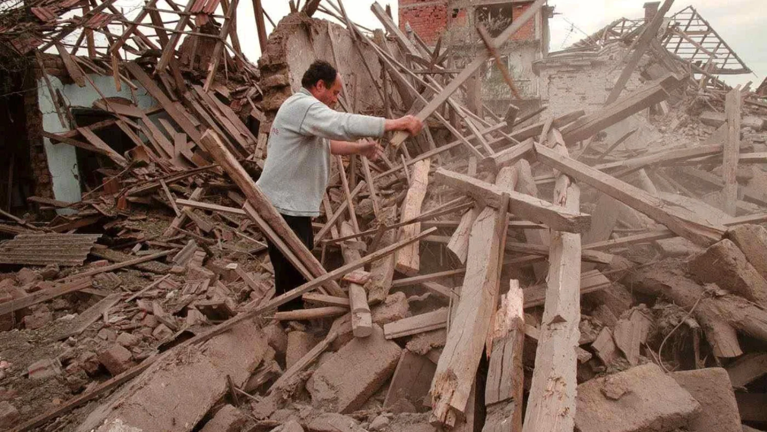 Vlast i dalje ćuti o tačnom broju žrtava bombardovanja 1