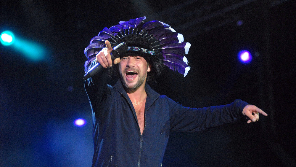 Džej Kej: Šeširi i štikle 1