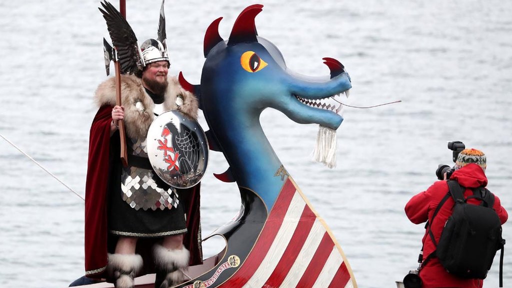U fotografijama: Vikinški festival vatre u Šetlandu 3 Up Helly Aa
