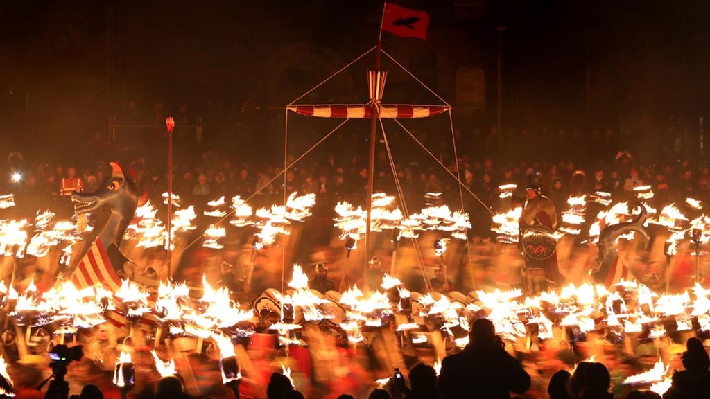 U fotografijama: Vikinški festival vatre u Šetlandu 6 Up Helly Aa