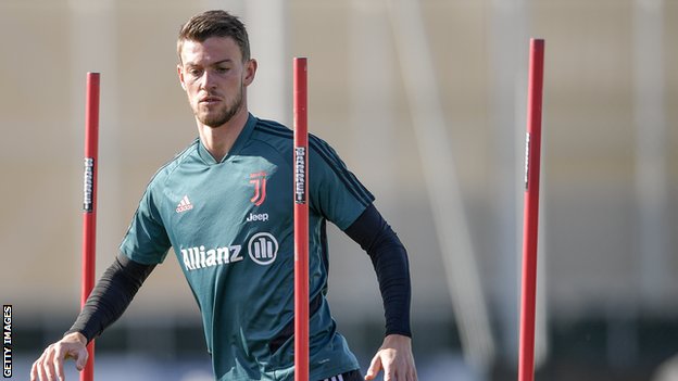 Korona virus i sport: Odložena Liga šampiona, šta će biti sa Premijer ligom 2 Danijele Rugani iz Juventusa prvi je fudbaler u Italiji oboleo od korona virusa