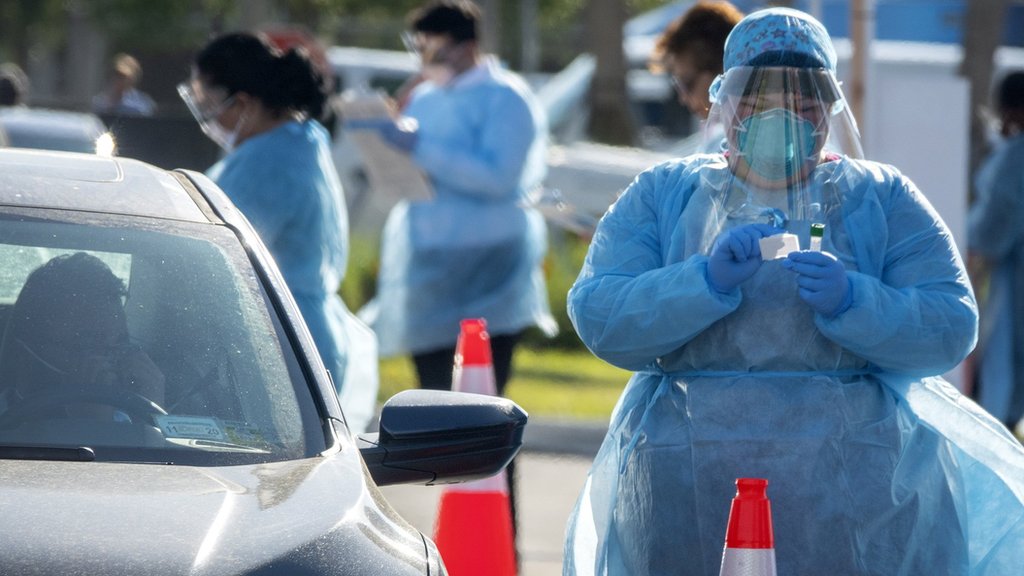 Korona virus: U Srbiji 97 registrovanih slučajeva - privremeno obustavljeni putnički letovi 2 korona virus