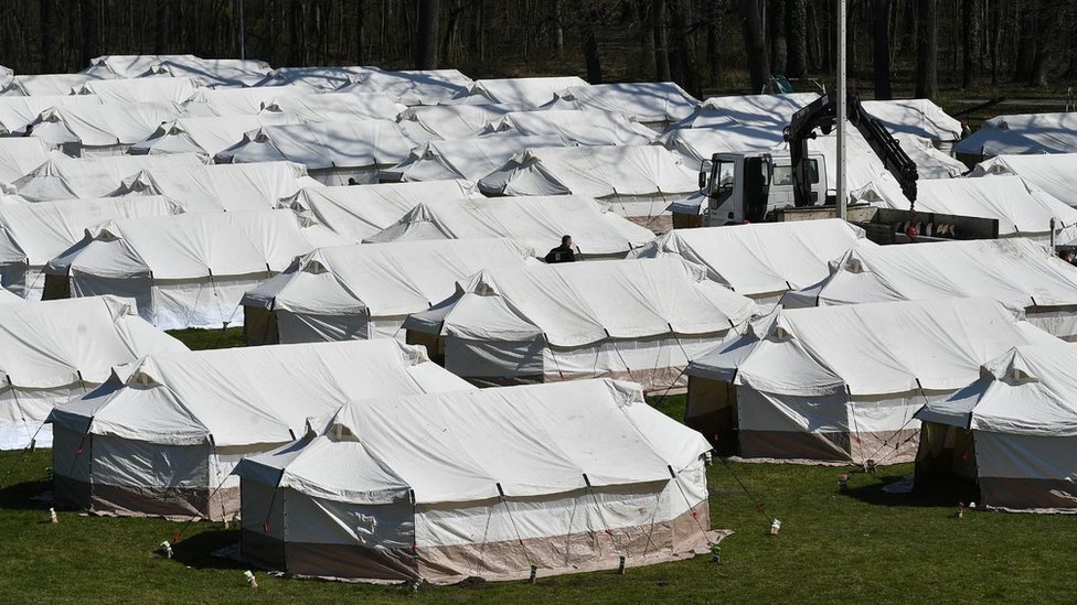 Korona virus i Srbija: U Srbiju stigli novi respiratori, otvoren prihvatni kamp 1 Kamp Morović