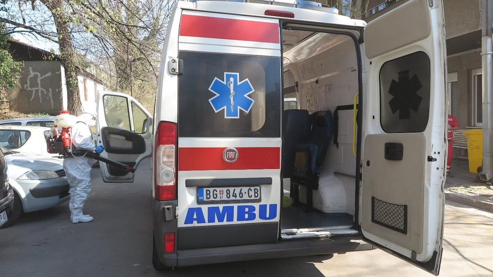 Korona virus: Još 27 zaraženih u Srbiji, Evropa se bori da ljude zadrži u kućama 1 prvi slučaj korona virusa u Srbiji registrovan 1. marta