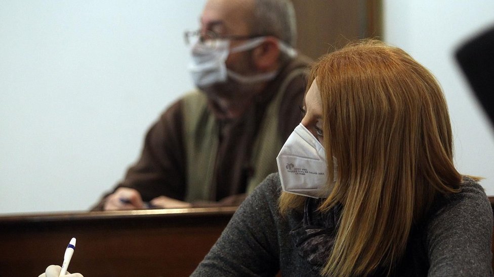 Korona virus: Odlažu se Olimpijske igre, nova ograničenja za građane Kosova i Severne Makedonije 4 korona virus