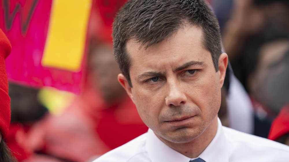 Povlačenje Butidžidža koristi Džozefu Bajdenu 1