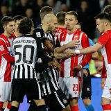 Trend smanjenja plata fudbalerima nije zaobišao Srbiju i region 4