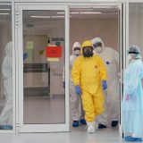 Putin: Plaćeni neradni dani u Rusiji produženi do 30. aprila 14