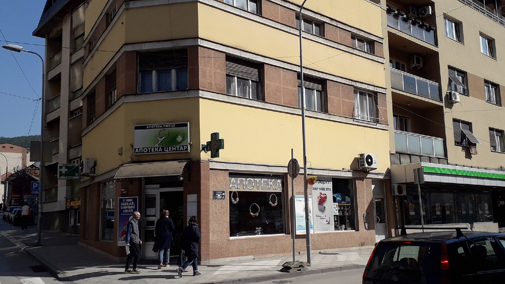 Umesto 27, maske koštaju 103,8 dinara 1