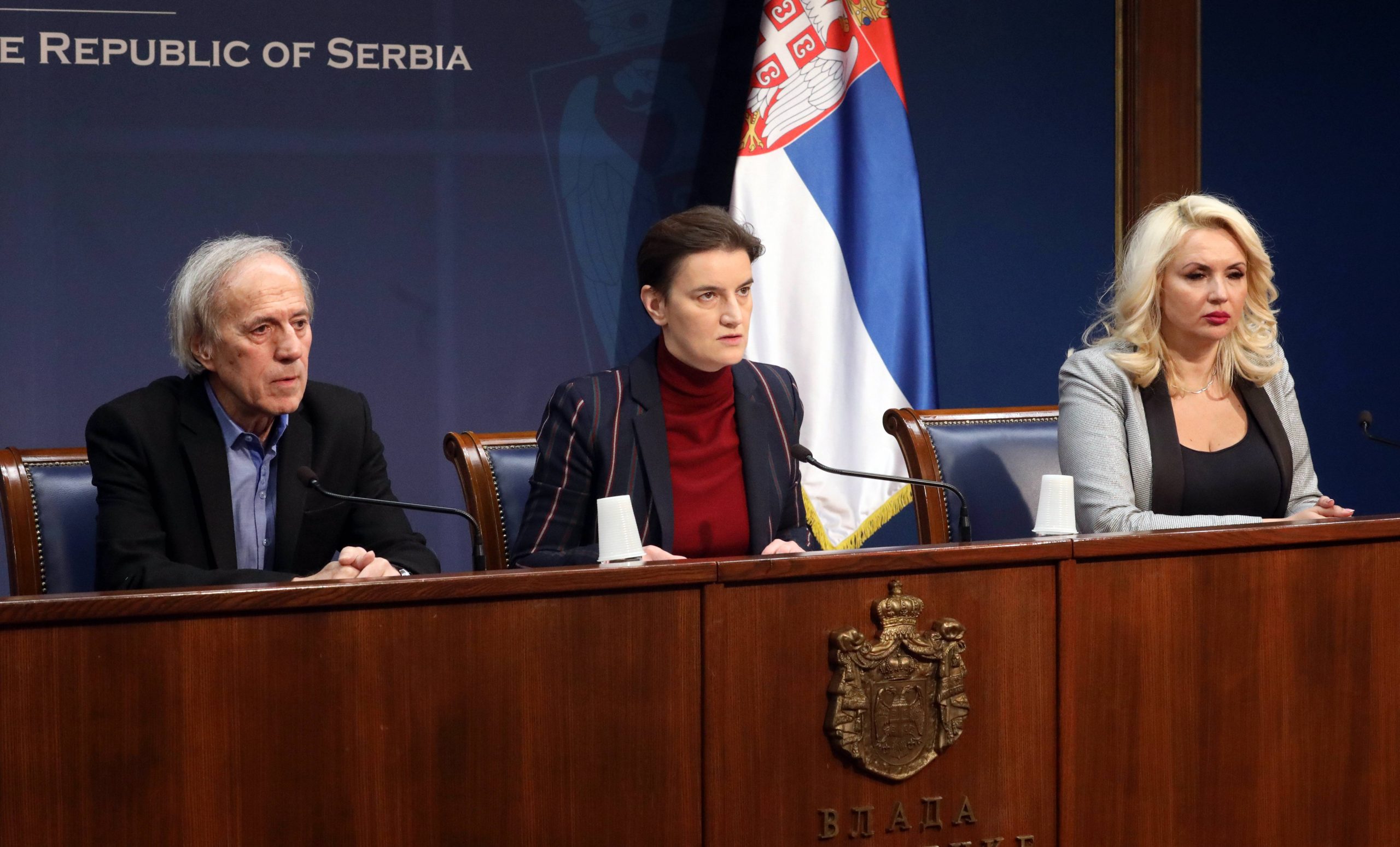Ana Brnabić i Darija Kisić Tepavčević sutra primaju vakcinu protiv korona virusa 1