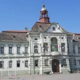 Sindikat: Zaposlenima u Gradskoj upravi u Zrenjaninu zabranjeno korišćenje aparata za vodu 2