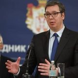 Obraćanje Vučića javnosti nakon sastanka sa Kriznim štabovima 2. aprila 8