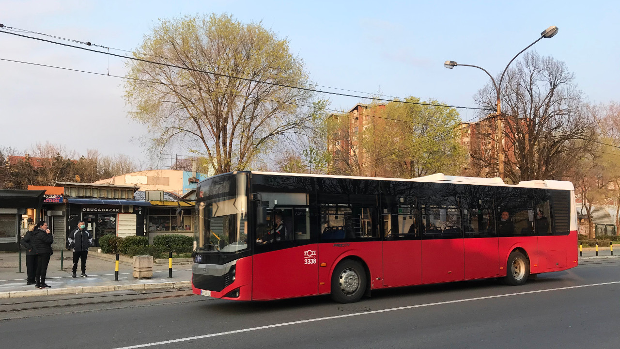 Ne zna se kada će i ostali moći u gradske autobuse 1
