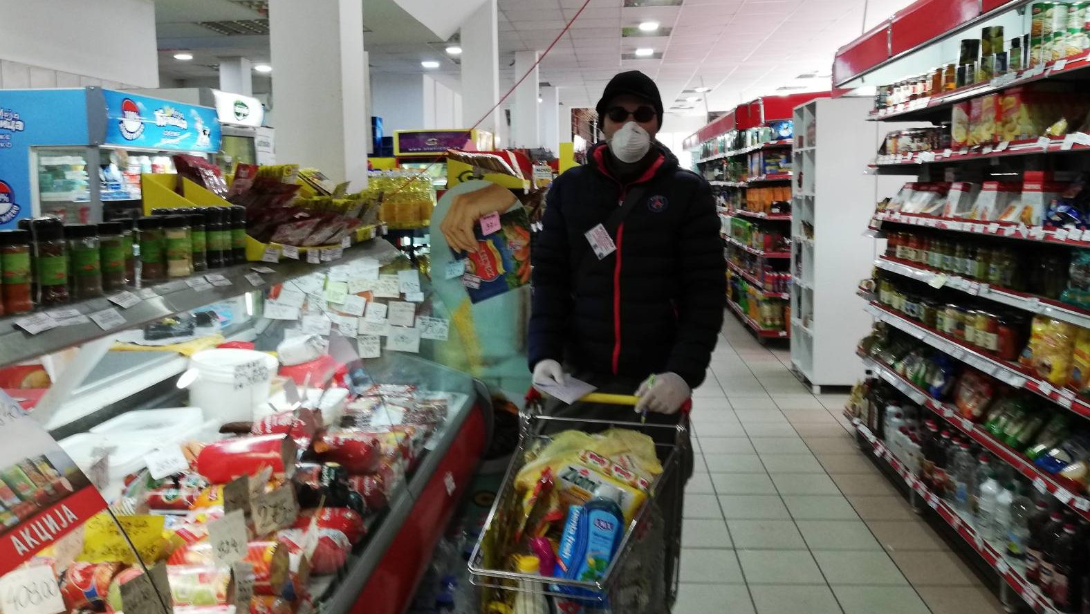 Pomoć volontera najstarijim žiteljima Donjeg Milanovca 1