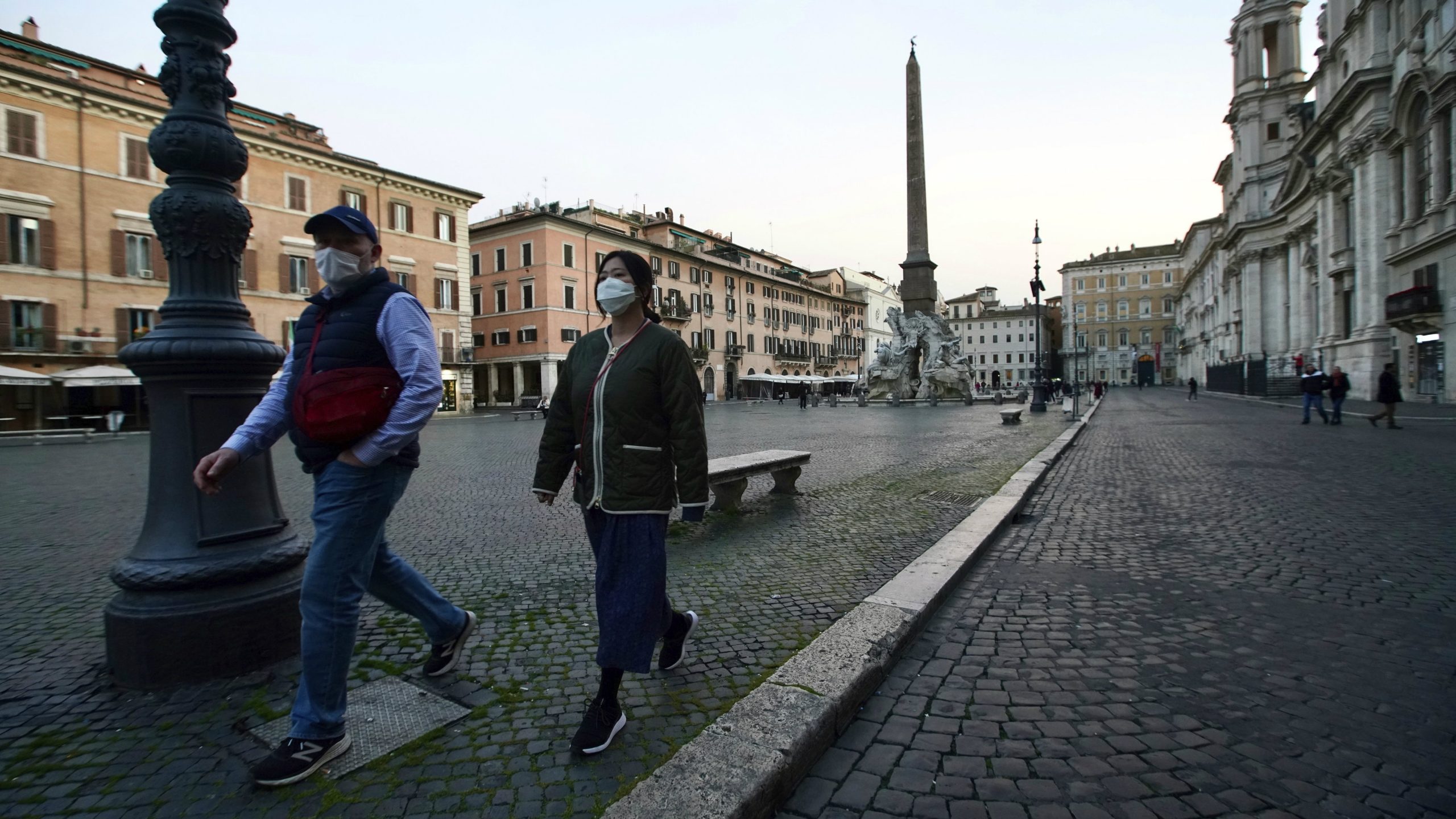Broj zaraženih od korona virusa u Italiji prešao 10.000 1
