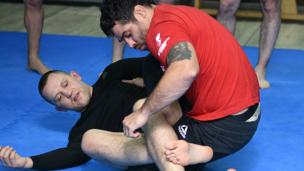 MMA spektakl u Vrbasu pred praznim tribinama 1