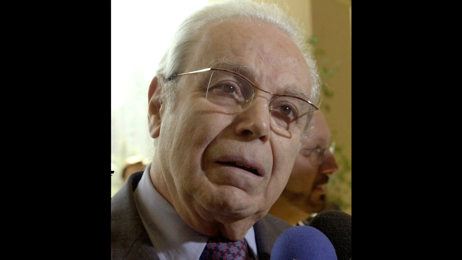 Preminuo Havijer Peres de Kueljar 1