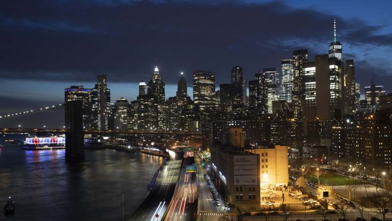 SAD pretekle Italiju i Kinu po broju registrovanih slučajeva korone 1