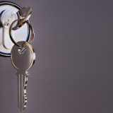 CINS: Neki sveštenici i dalje obilaze domove građana 7