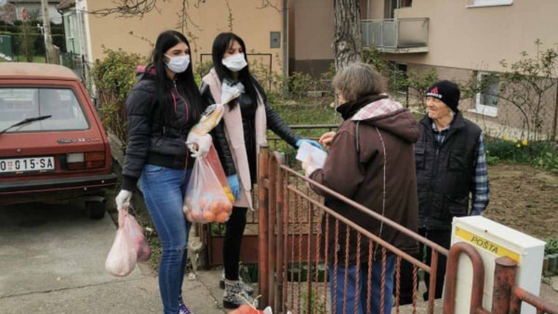 Volonteri Požarevca pomažu najstarijim sugrađanima 1