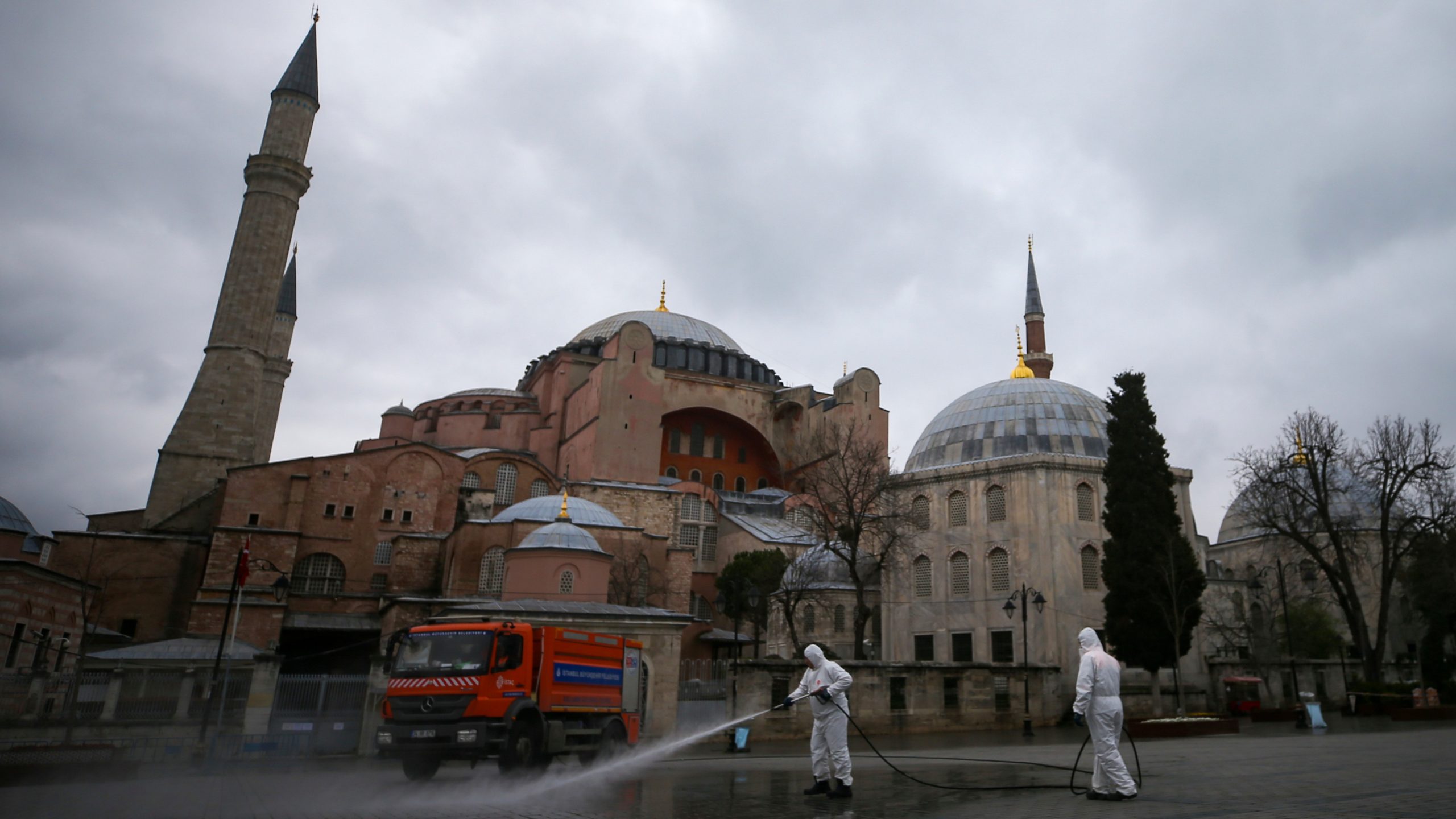 U Turskoj više od 100 mrtvih od korona virusa 1