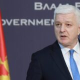 Bivši premijer Crne Gore: Vlada uvela državu u sukobe 12