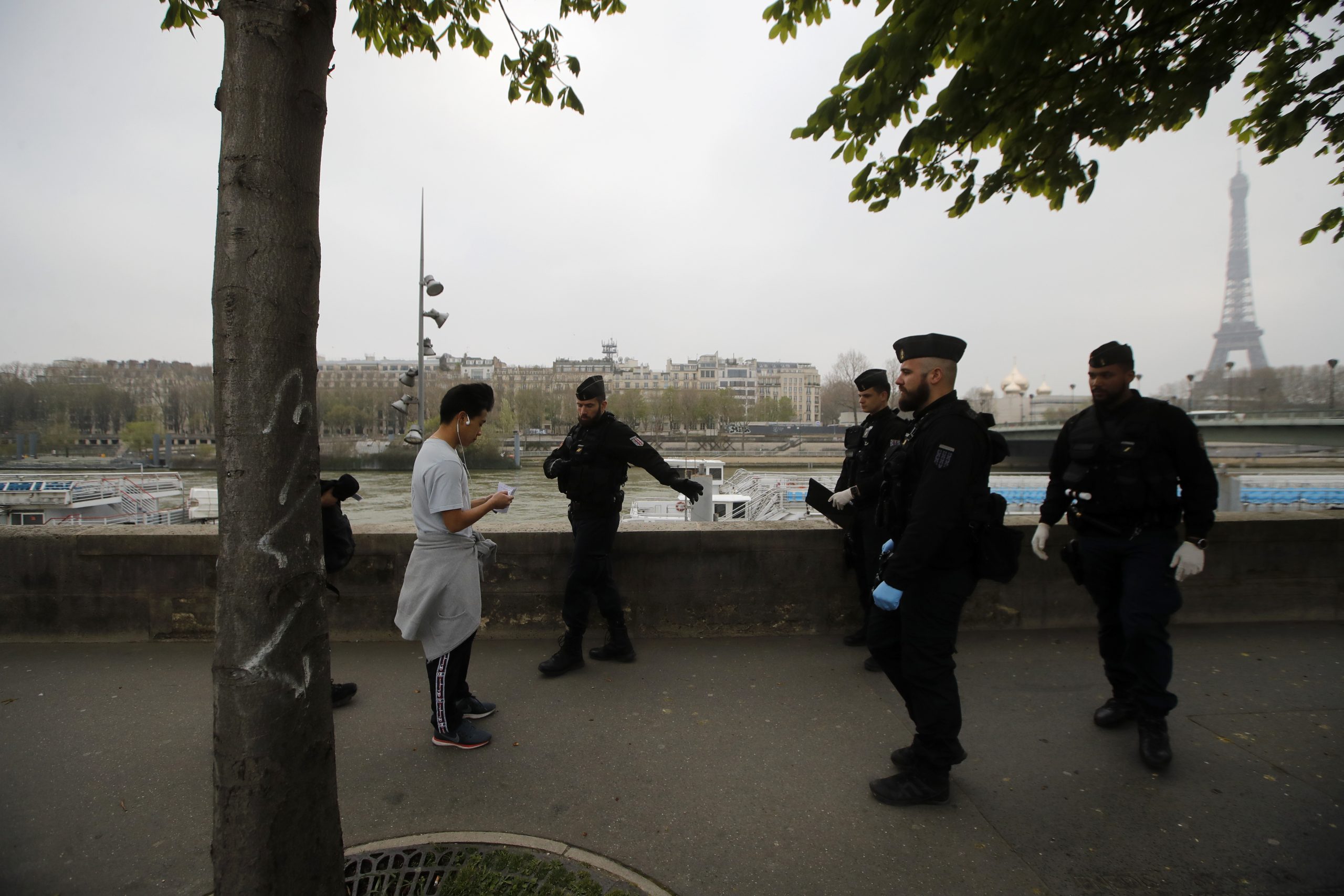 U Francuskoj pooštrene novčane kazne za nepoštovanje karantina 1