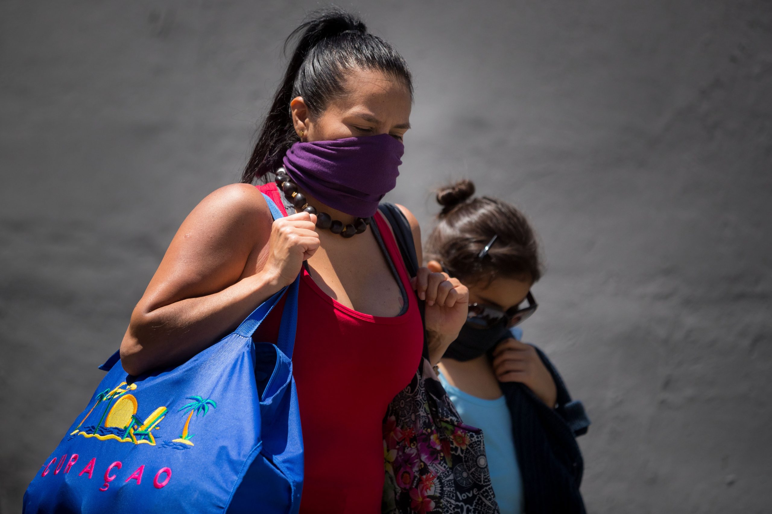 Švajcarci bez maski 1