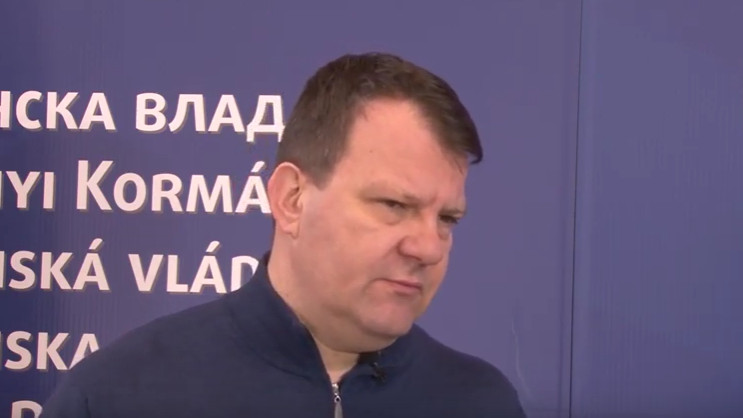 Mirović: Pacijenti iz cele Vojvodine smeštaju se u KC u Novom Sadu, mesta ima za još petoro 1