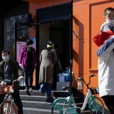 Kina počela testiranje vakcine protiv novog korona virusa 9