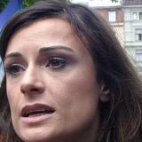 Biljana, svi smo uz tebe, svađaćemo se kad ozdraviš :) 2