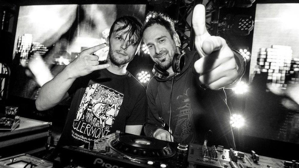 Dubioza Kolektiv: Mala je razlika između virusa i većine političara 1