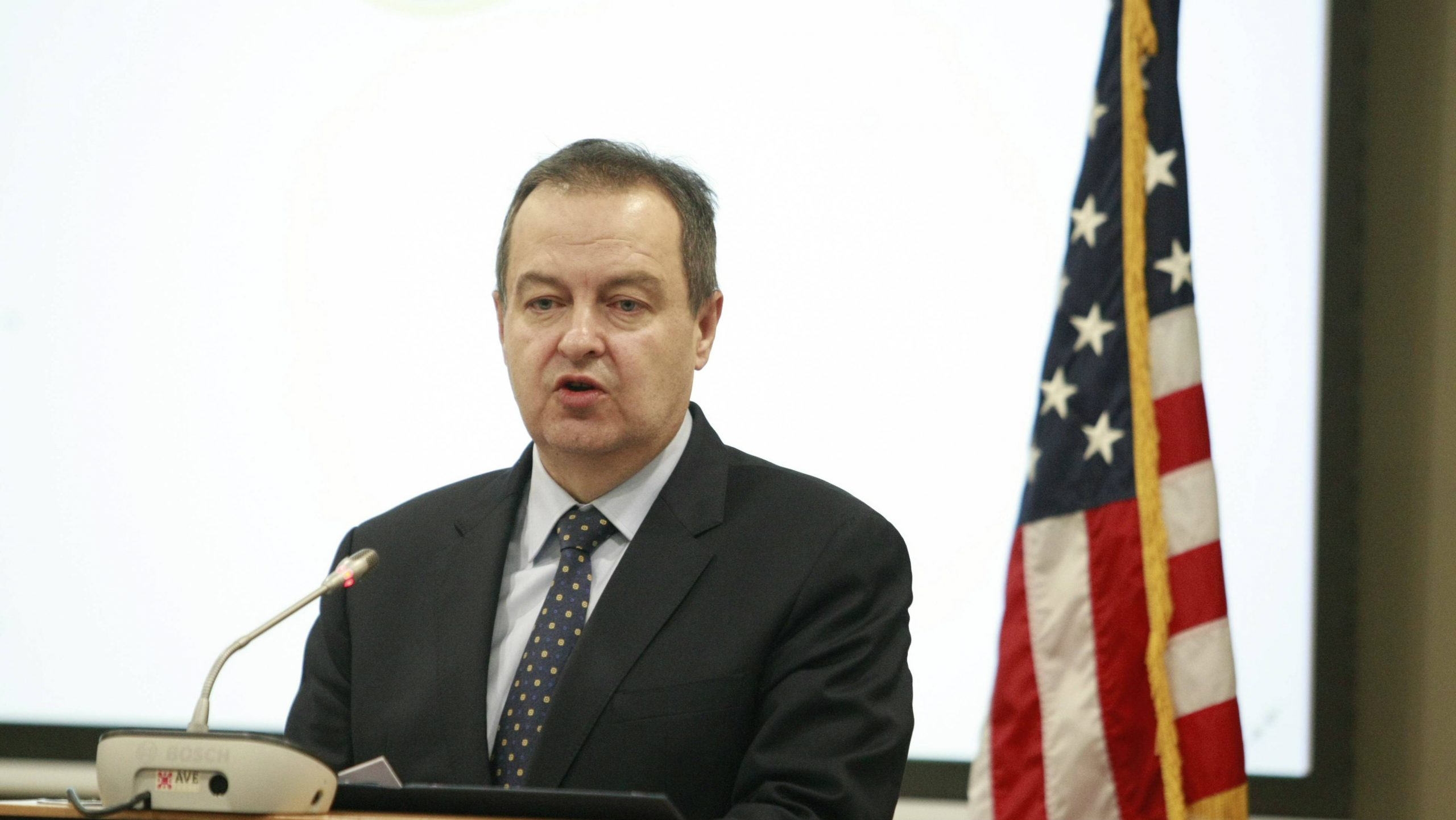 Dačić: Na brodu Grend prinses u SAD 34 državljana Srbije, jedan zaražen 1