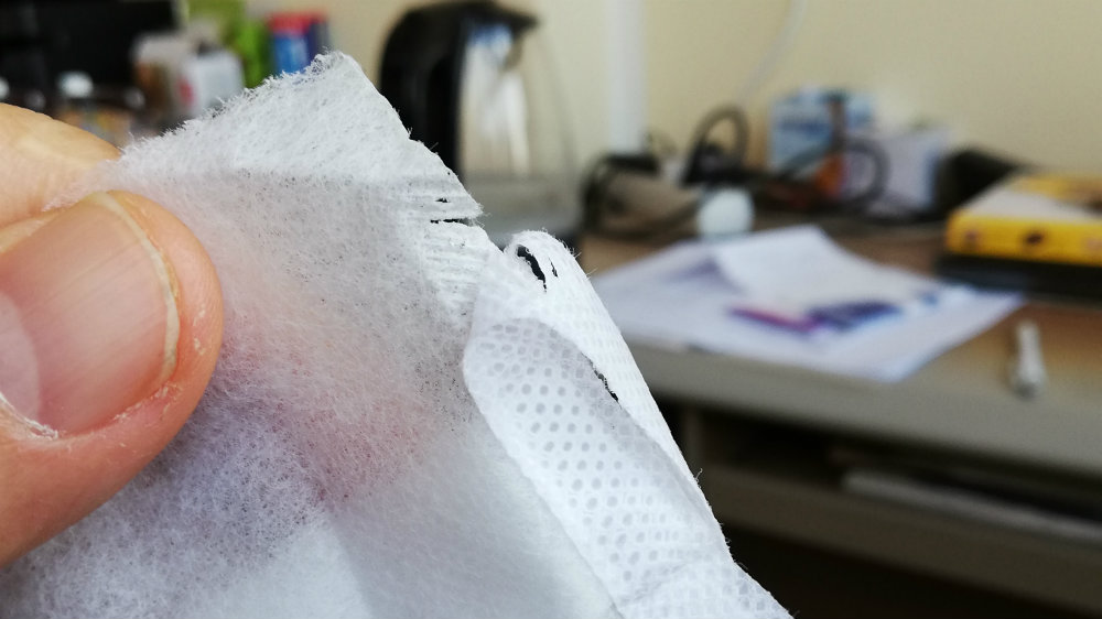 Zaštitne maske u raspadu, "sumnjive" pacijente šalju od klinike do klinike 1