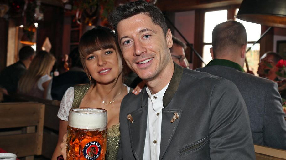 Levandovski i supruga donirali milion evra za borbu protiv korona virusa 1