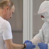 Putin najavio novi razgovor o pandemiji sa Trampom 7