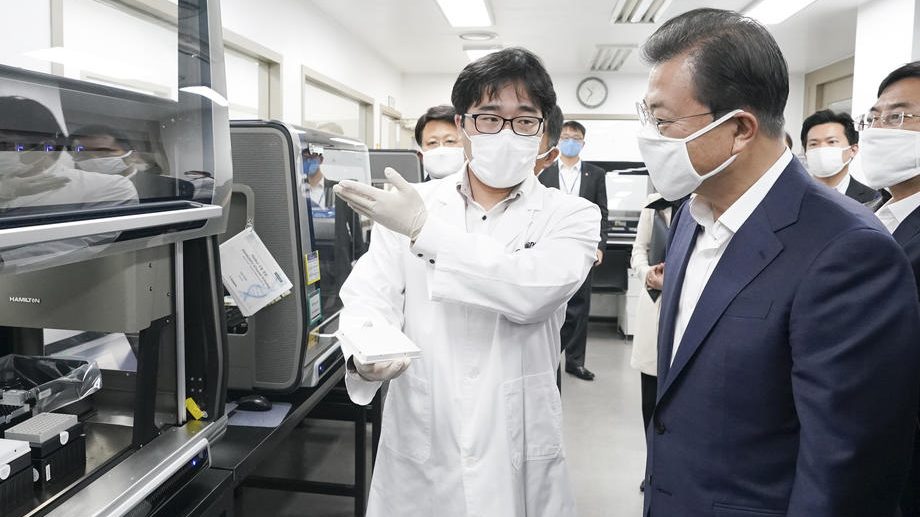 Kako je Južna Koreja zaustavila korona virus bez drastičnih mera 1