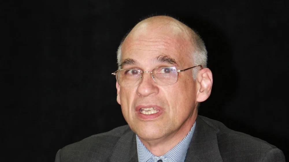 Bahatost vlasti suspendovala parlament 1