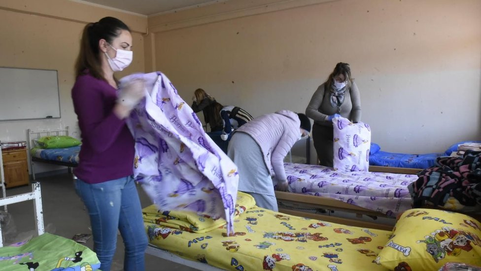 Korona virus: Srbija se sprema za karantin, crni rekord u Njujorku 3 kolektivni smeštaj