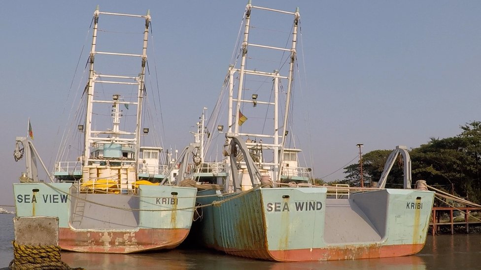 Ribolov i kriminal: Zašto bi Bangladeš mogao da ostane bez ribe 5 Industrial trawlers Sea View and Sea Wind in Chittagong