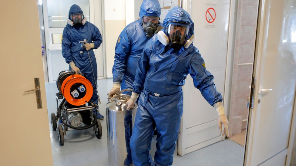 Dezinfekcija je svuda poželjna, a u bolnicama neophodna